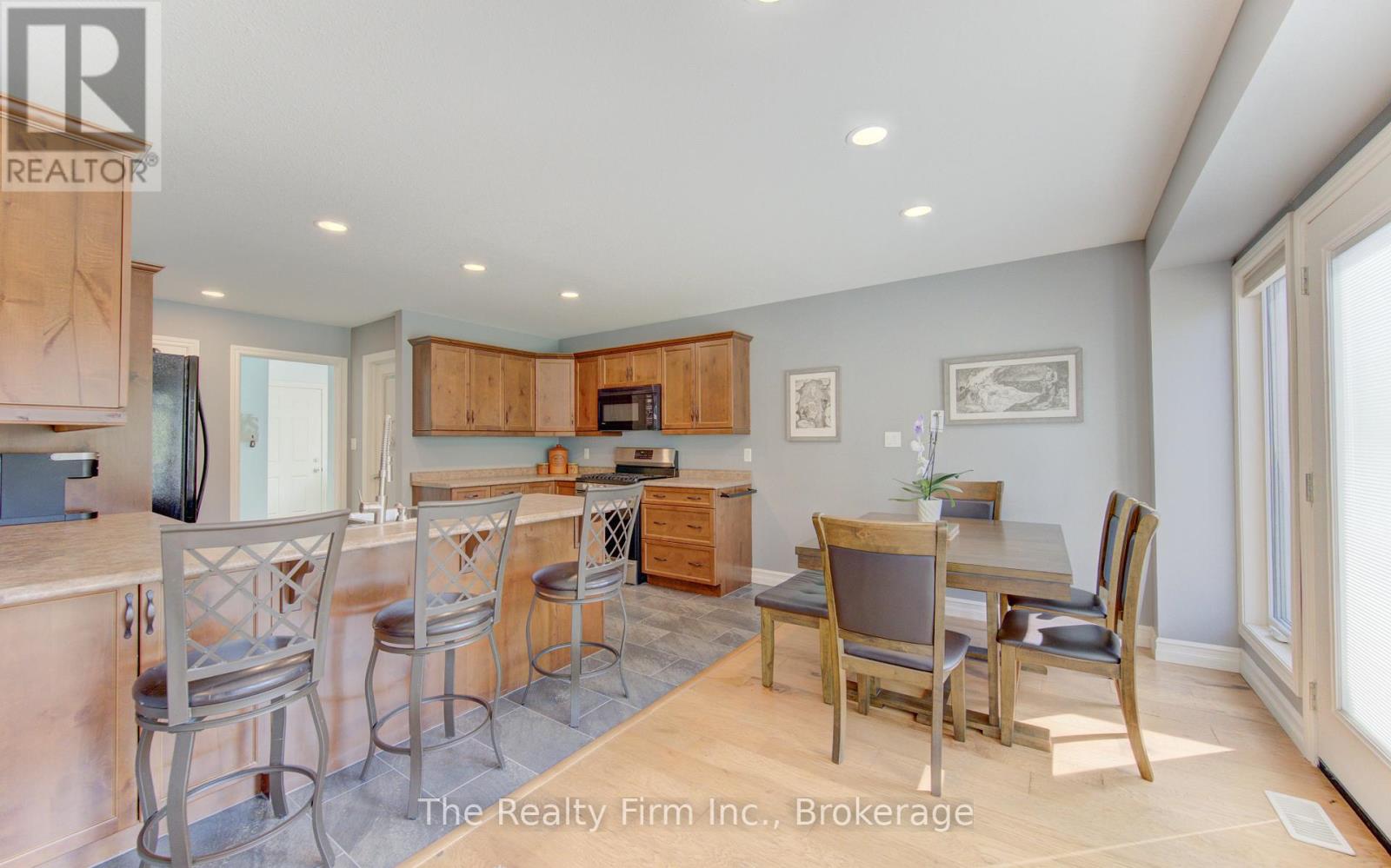 475 Albert Avenue N, North Perth, Ontario  N4W 1V2 - Photo 8 - X13209082