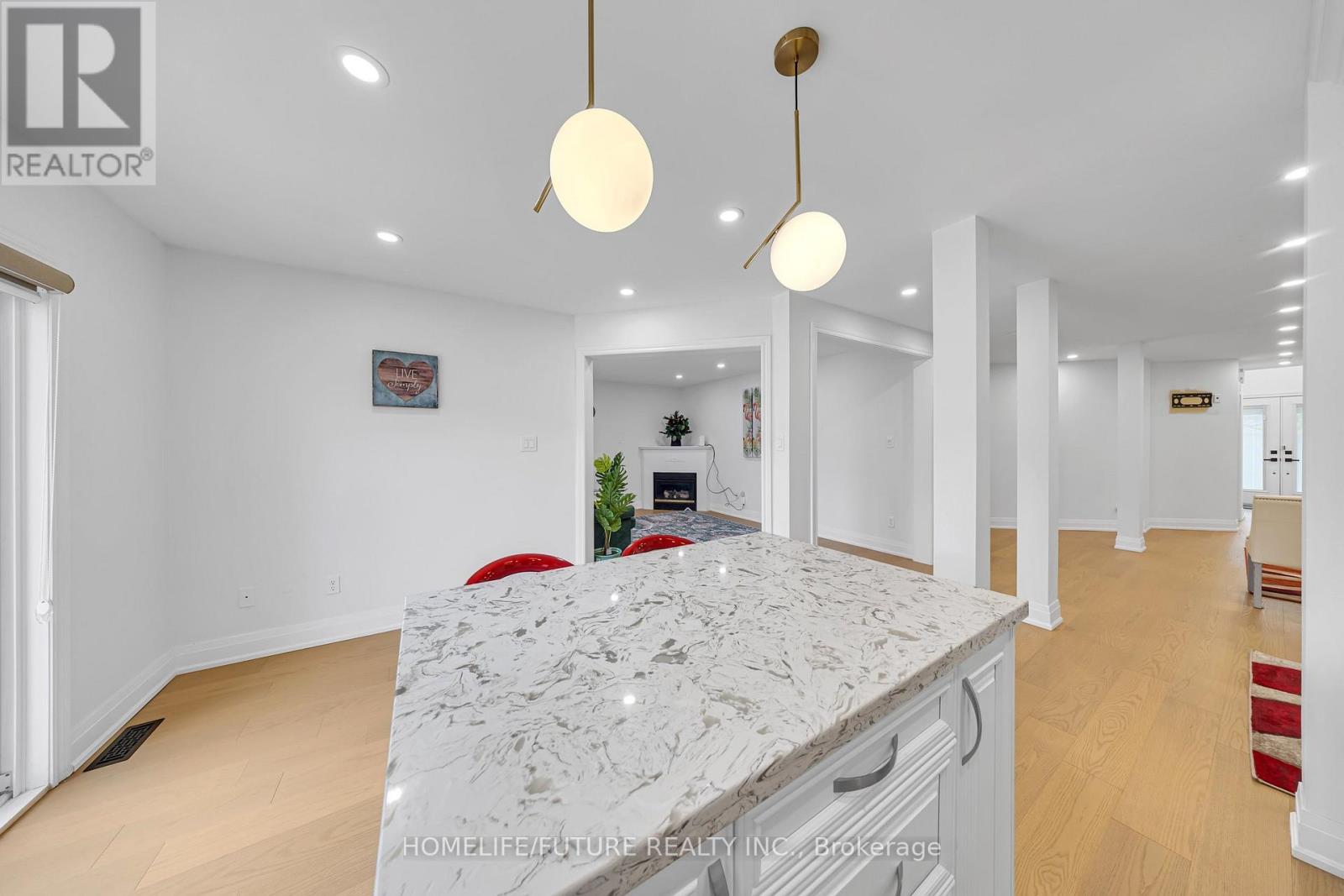 262 Helen Avenue, Markham, Ontario  L3R 1K1 - Photo 39 - N13208976