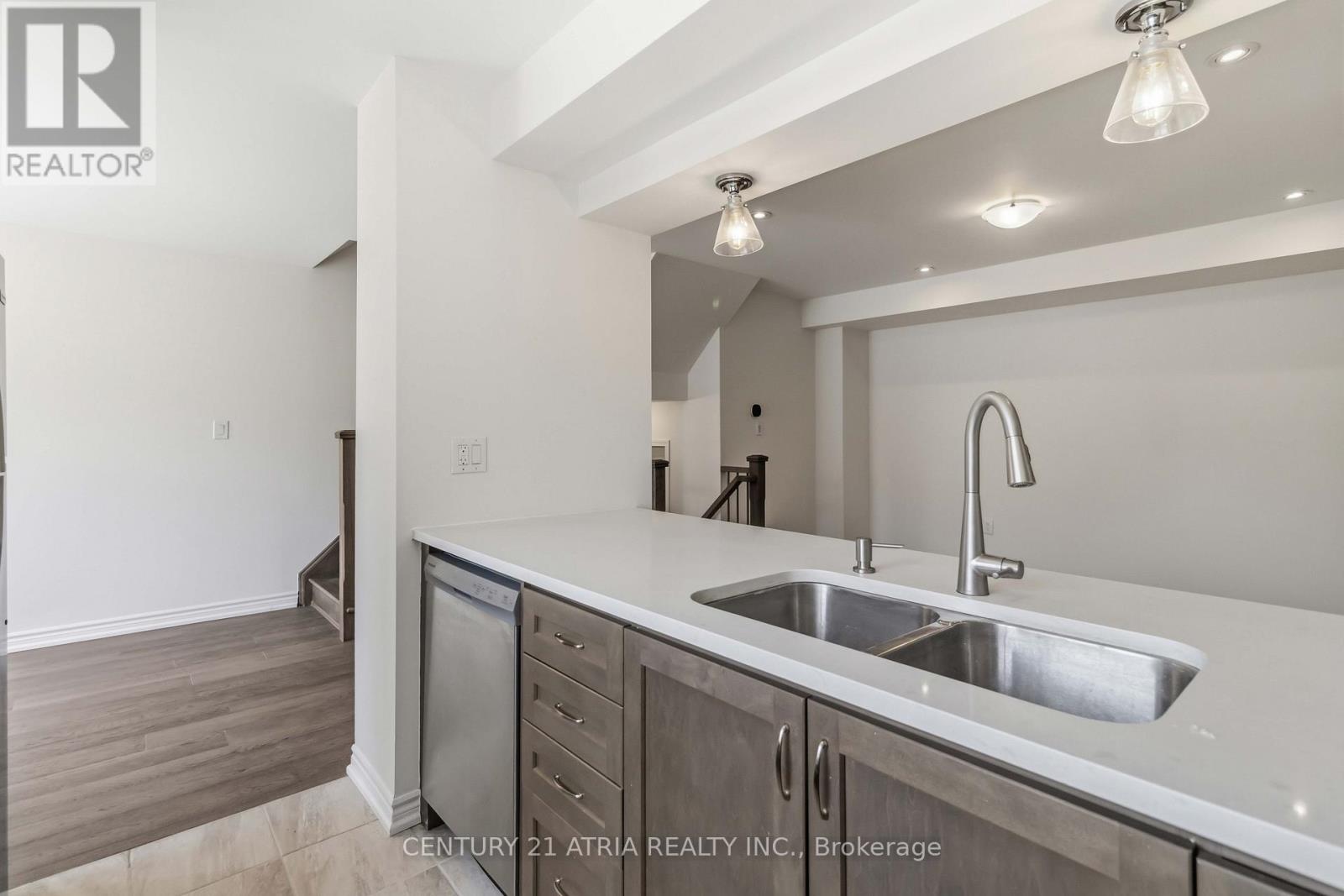 60 Casely Avenue, Richmond Hill, Ontario  L4S 0K8 - Photo 19 - N13209022