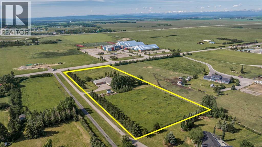 33022 Township Road 250, Rural Rocky View County, Alberta  T3Z 1L9 - Photo 1 - A2314572