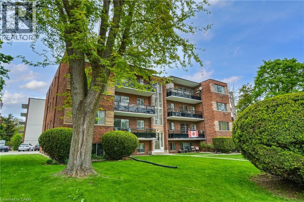 2433 First Street Unit# 9, Burlington, Ontario  L7R 1C7 - Photo 3 - 40834470