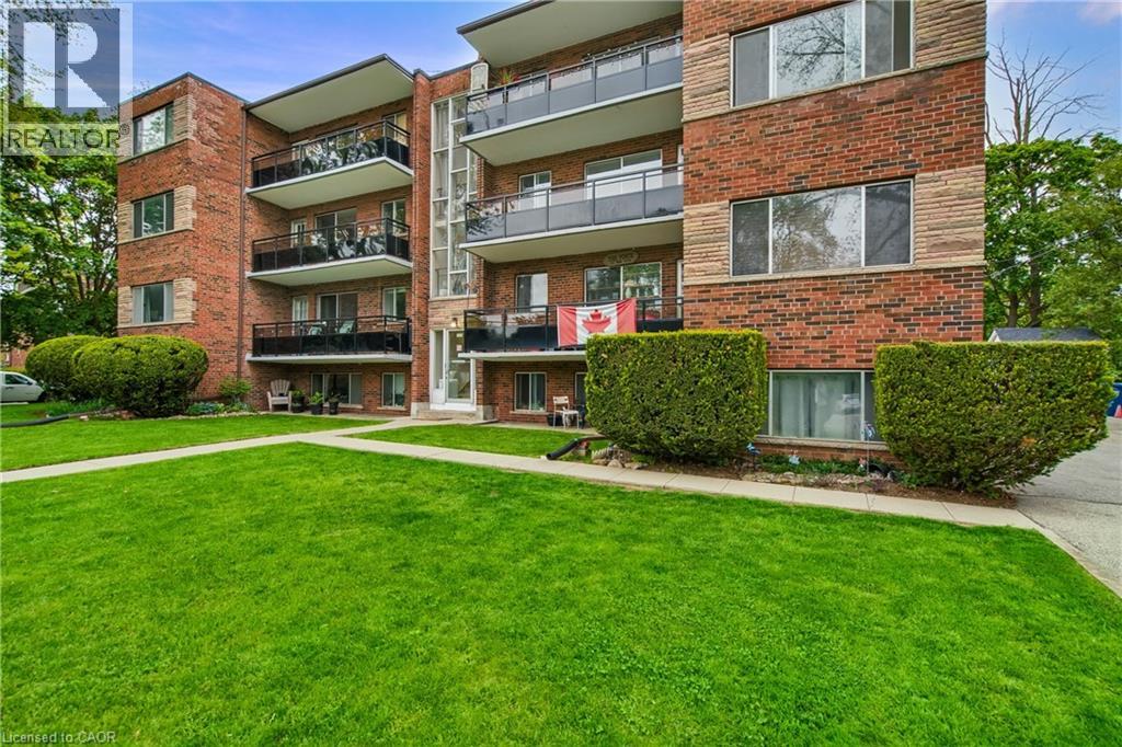 2433 First Street Unit# 9, Burlington, Ontario  L7R 1C7 - Photo 4 - 40834470