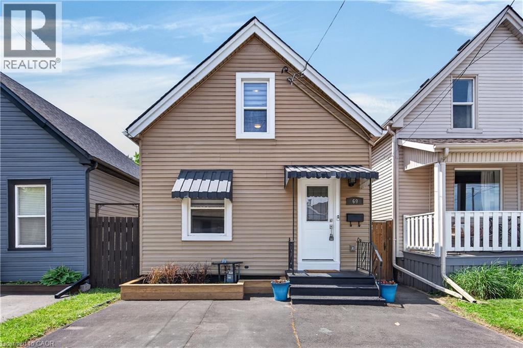 69 Robins Avenue, Hamilton, Ontario  L8H 4N3 - Photo 1 - 40833820