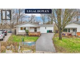 22 BLACKHORNE Crescent, Kitchener, Ontario