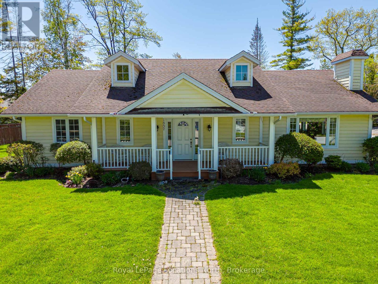 1857 Shore Lane, Wasaga Beach, Ontario  L9Z 1V2 - Photo 1 - S13209374