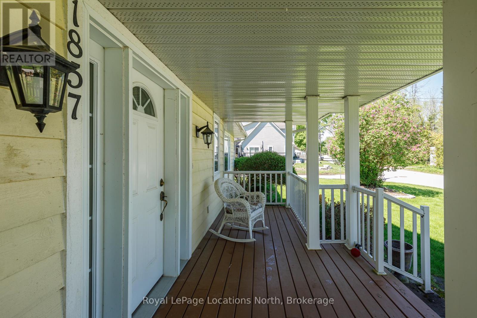 1857 Shore Lane, Wasaga Beach, Ontario  L9Z 1V2 - Photo 12 - S13209374