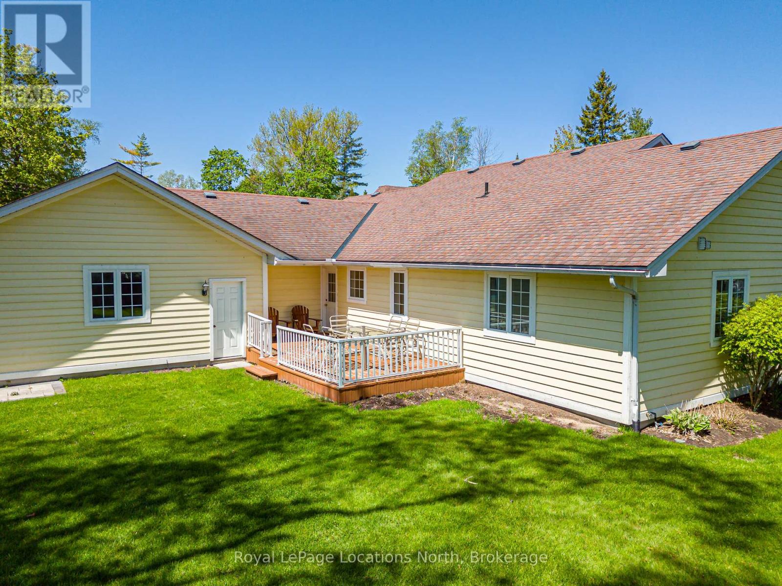 1857 Shore Lane, Wasaga Beach, Ontario  L9Z 1V2 - Photo 5 - S13209374