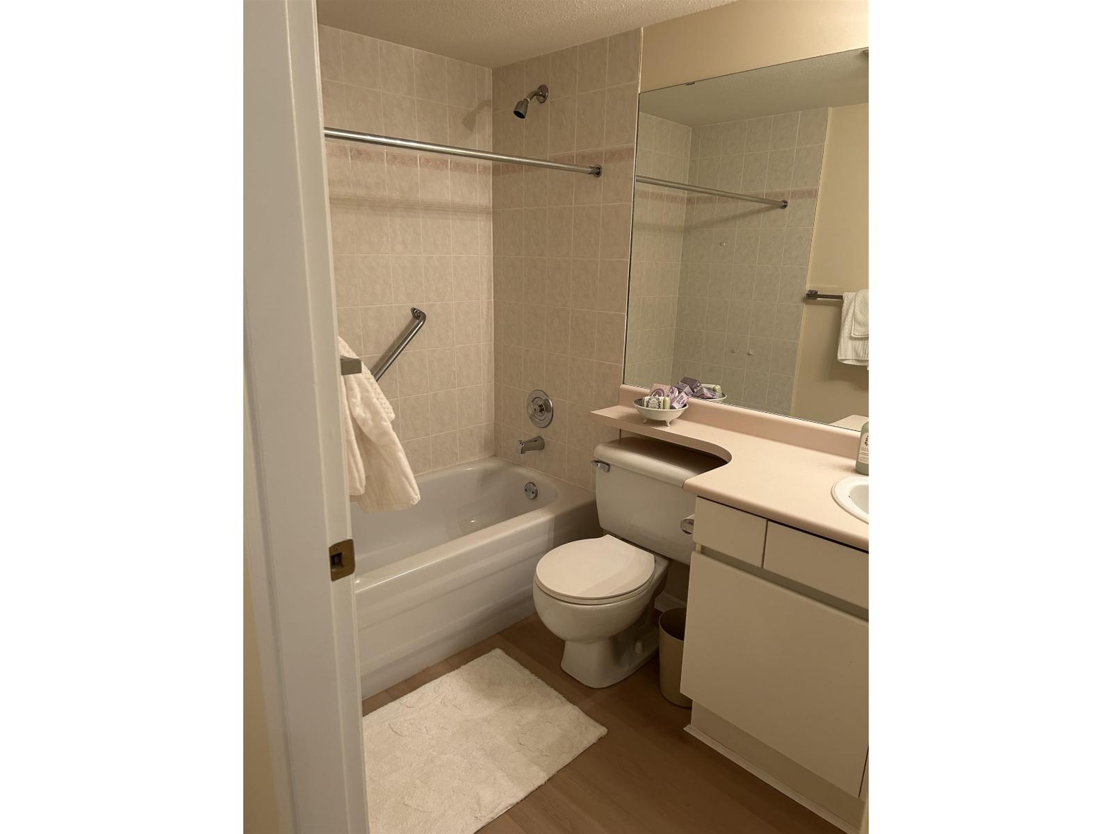 204 1533 Best Street, White Rock, British Columbia  V4B 4E9 - Photo 19 - R3118447