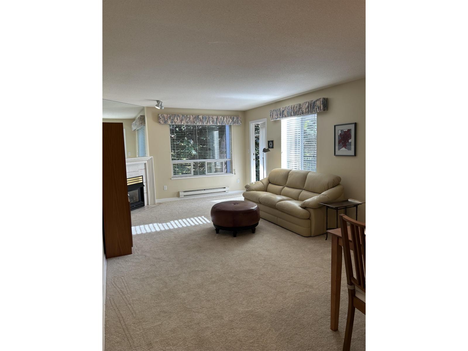 204 1533 Best Street, White Rock, British Columbia  V4B 4E9 - Photo 5 - R3118447