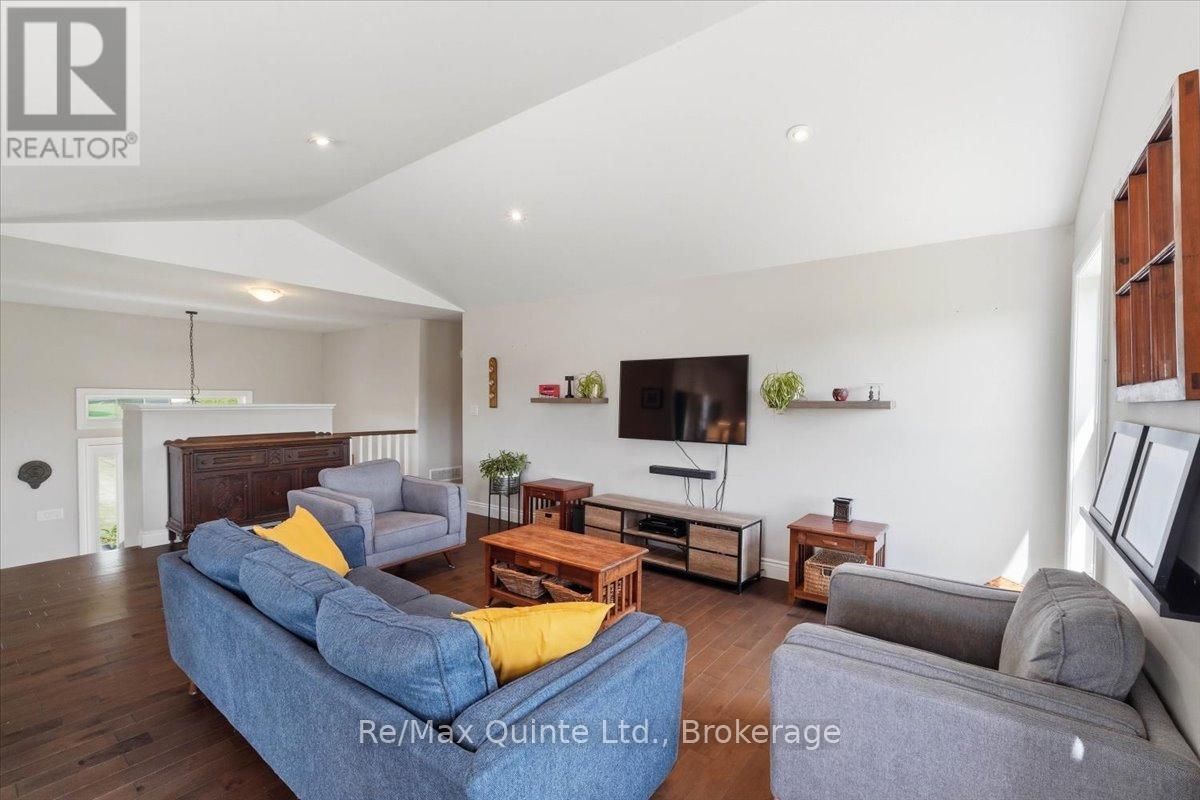 528 Willet Road, Belleville, Ontario  K0K 2Y0 - Photo 8 - X13209052