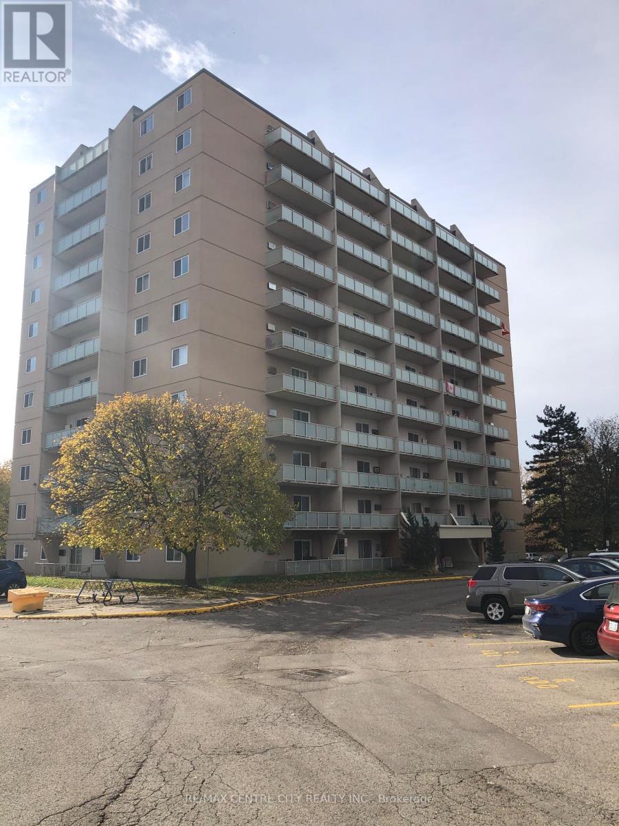 407 - 563 MORNINGTON AVENUE, London East, Ontario