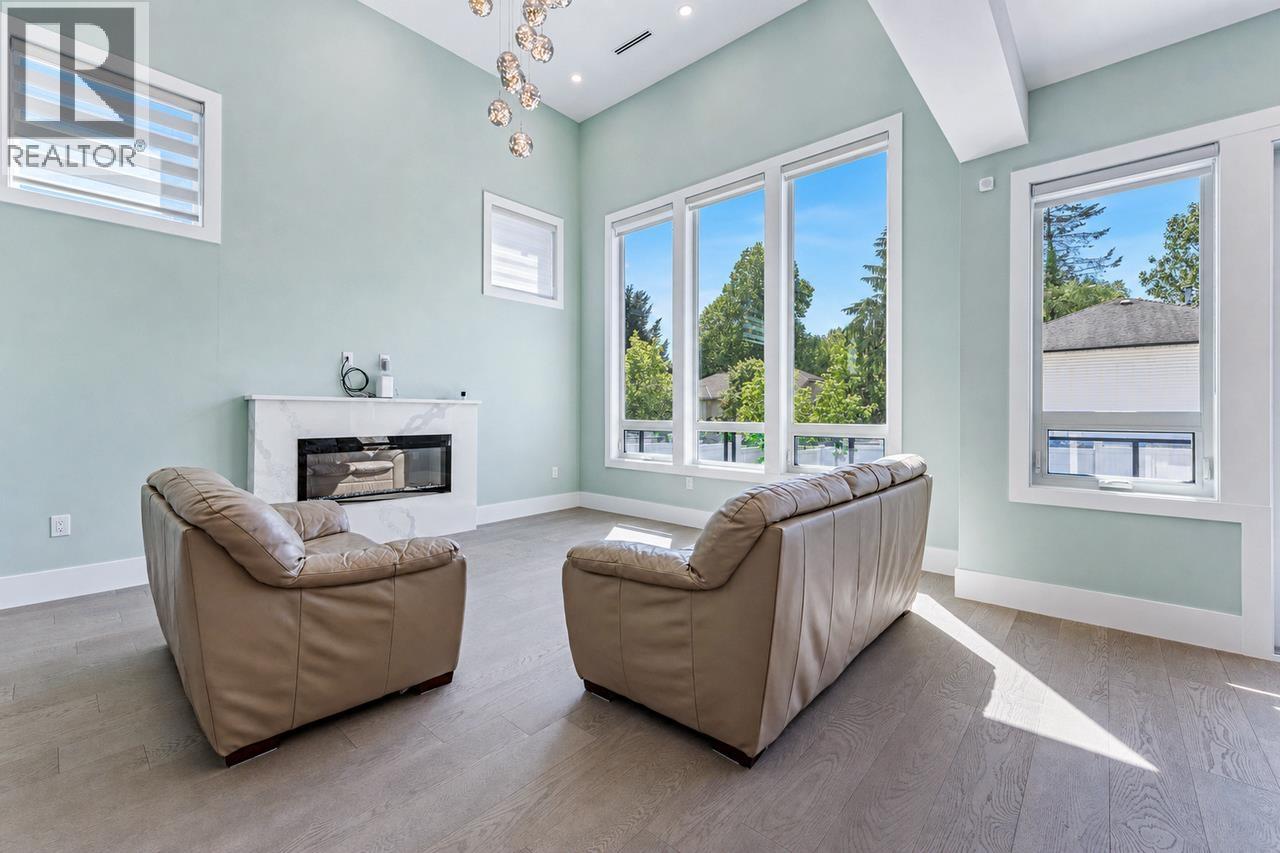 1244 Pitt River Road, Port Coquitlam, British Columbia  V3C 1N5 - Photo 10 - R3127270