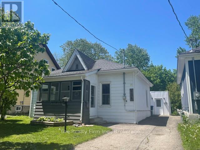 134 WELL STREET, Stratford, Ontario