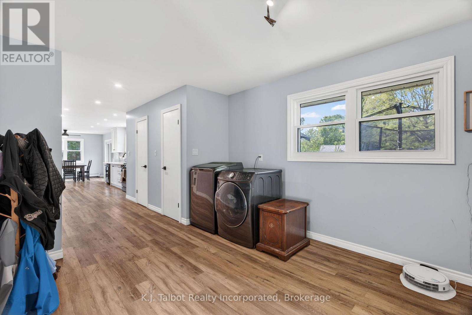441 Coombs Street, North Huron, Ontario N0M 1H0 - Photo 14 - X13209414