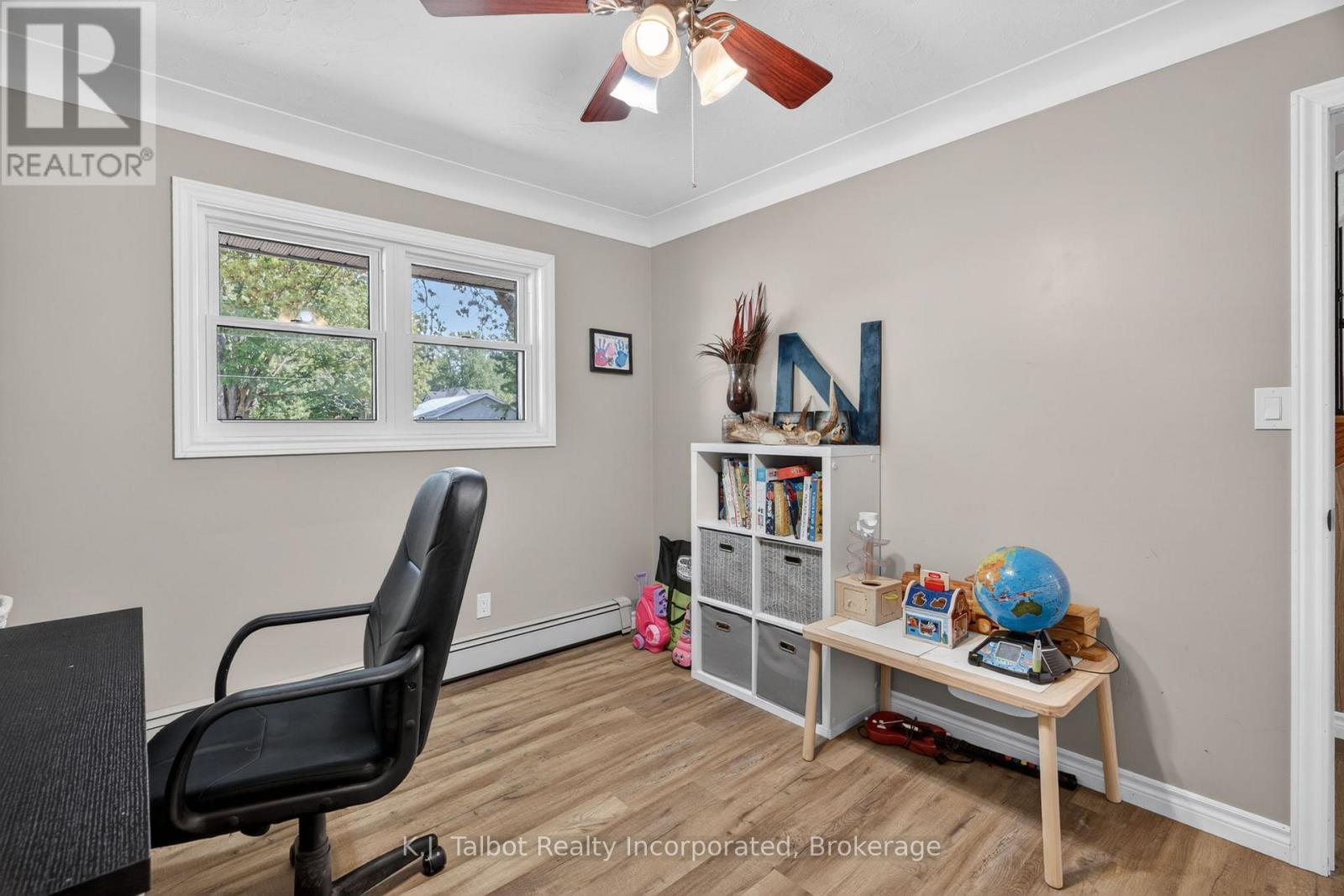 441 Coombs Street, North Huron, Ontario N0M 1H0 - Photo 17 - X13209414