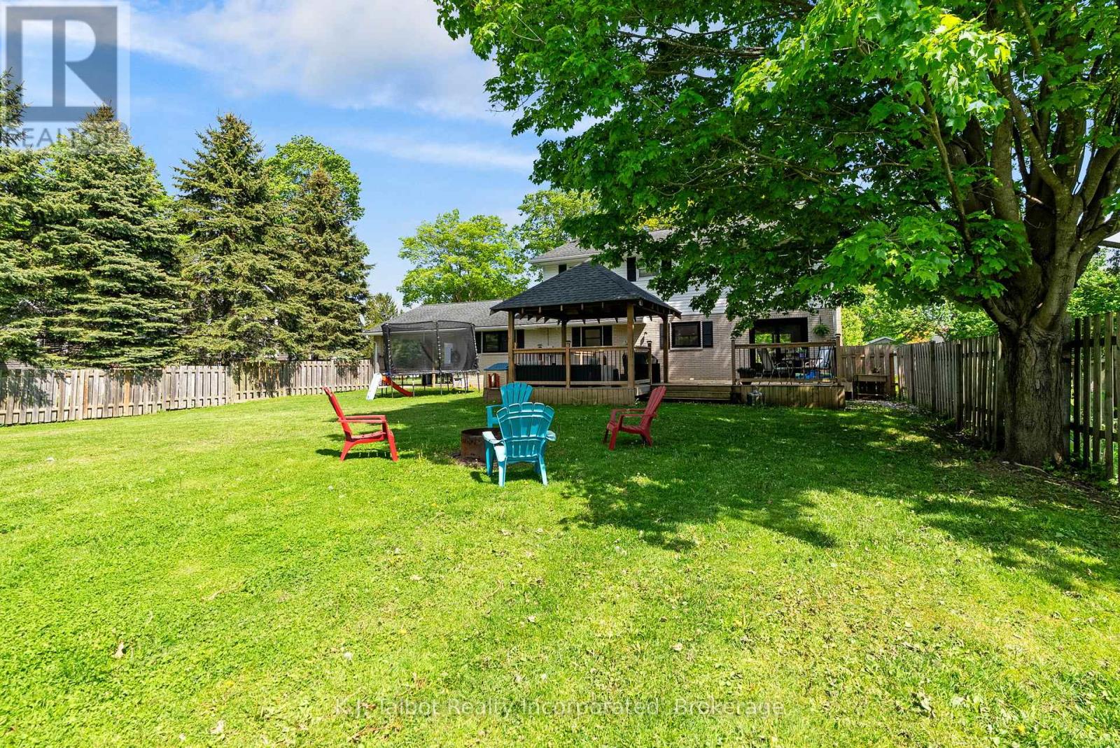 441 Coombs Street, North Huron, Ontario N0M 1H0 - Photo 43 - X13209414
