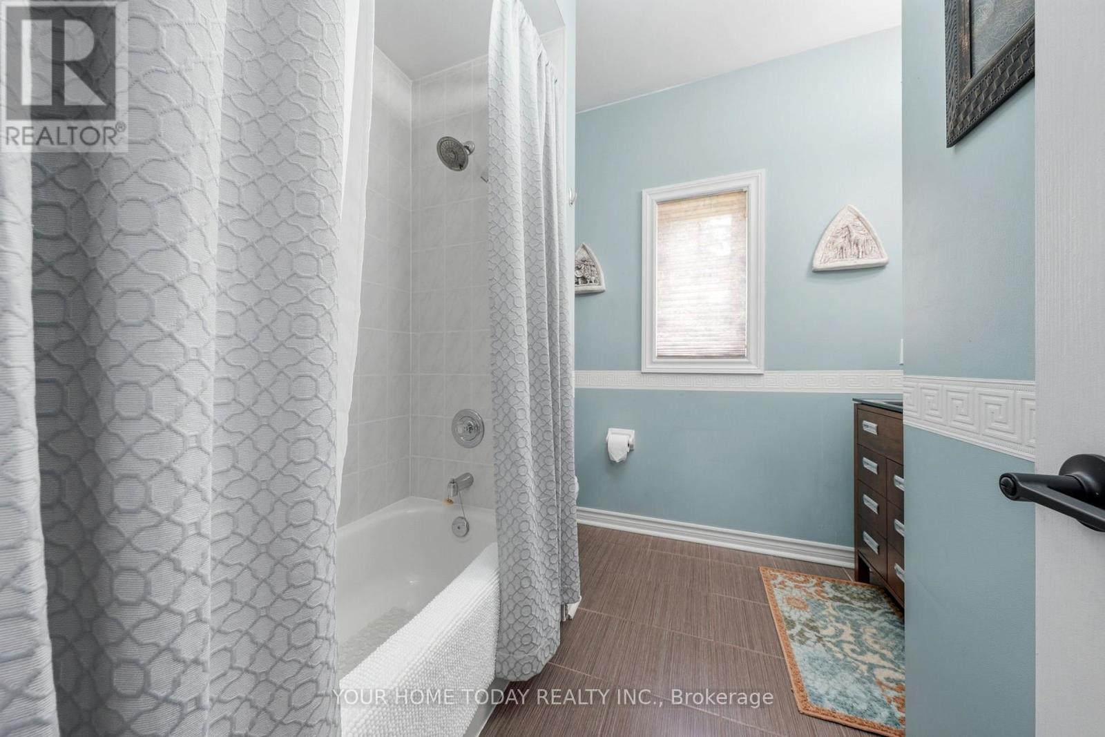 2 Trillium Terrace, Halton Hills, Ontario  L7J 2W8 - Photo 24 - W13208898