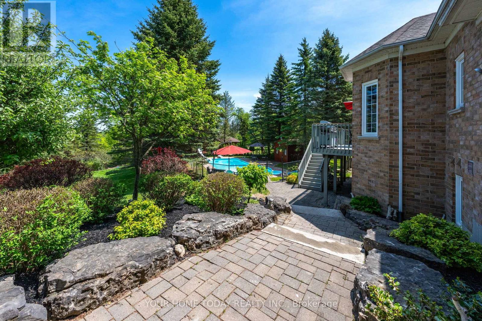 2 Trillium Terrace, Halton Hills, Ontario  L7J 2W8 - Photo 44 - W13208898