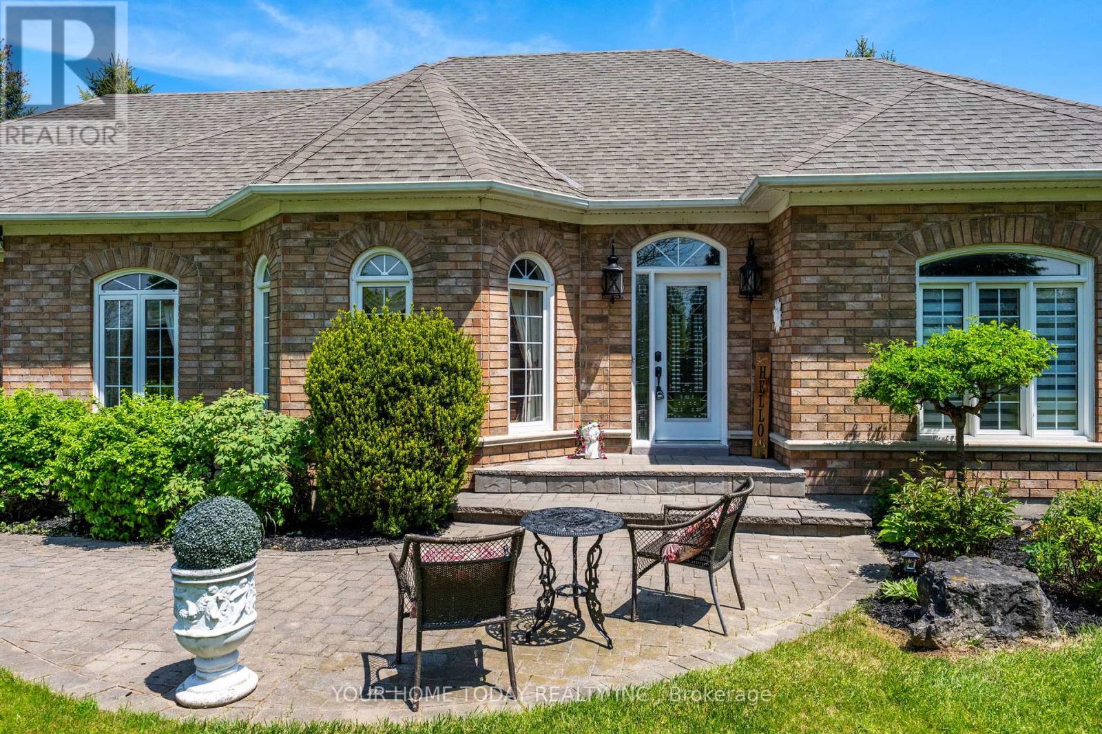 2 Trillium Terrace, Halton Hills, Ontario  L7J 2W8 - Photo 5 - W13208898