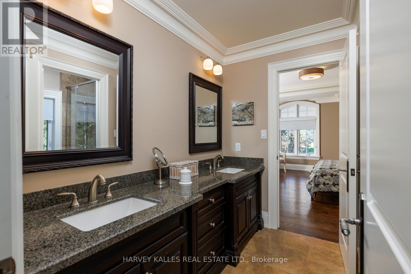 55 Twyford Road, Toronto, Ontario  M9A 1W5 - Photo 37 - W13208970
