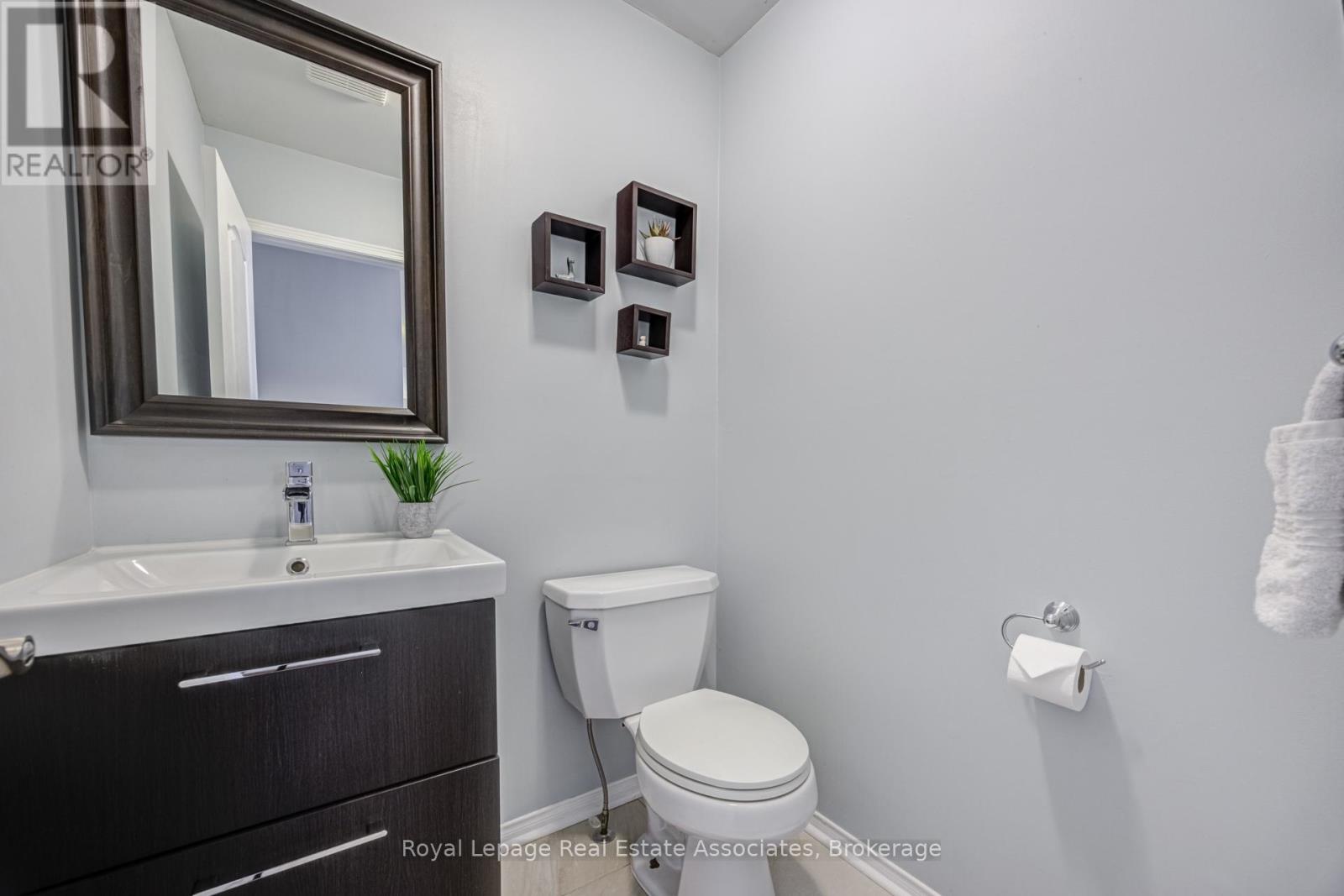 6665 Meteor Court, Mississauga, Ontario  L5N 7H9 - Photo 13 - W13208992
