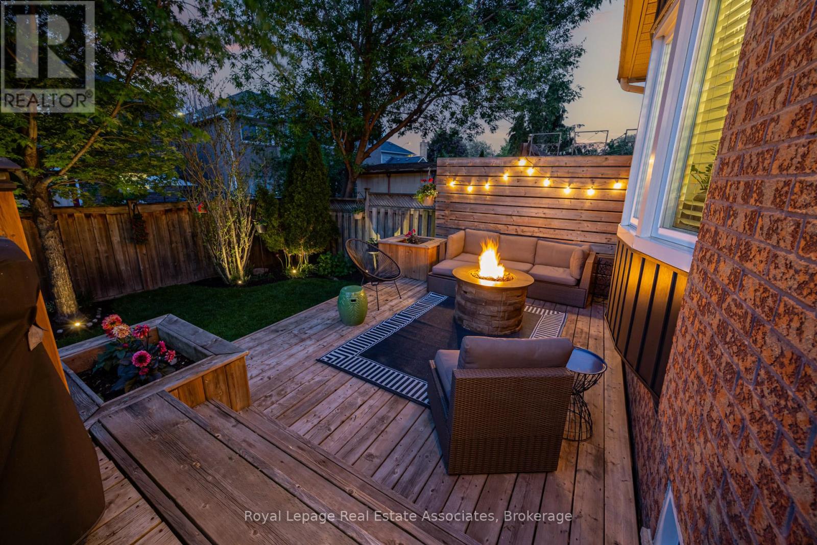 6665 Meteor Court, Mississauga, Ontario  L5N 7H9 - Photo 2 - W13208992
