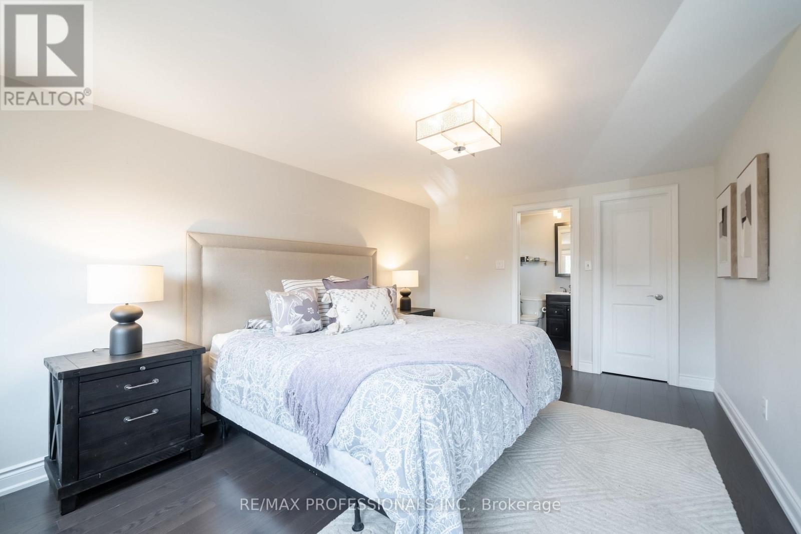 4021 Sasha Court, Mississauga, Ontario  L4W 3K9 - Photo 24 - W13208998