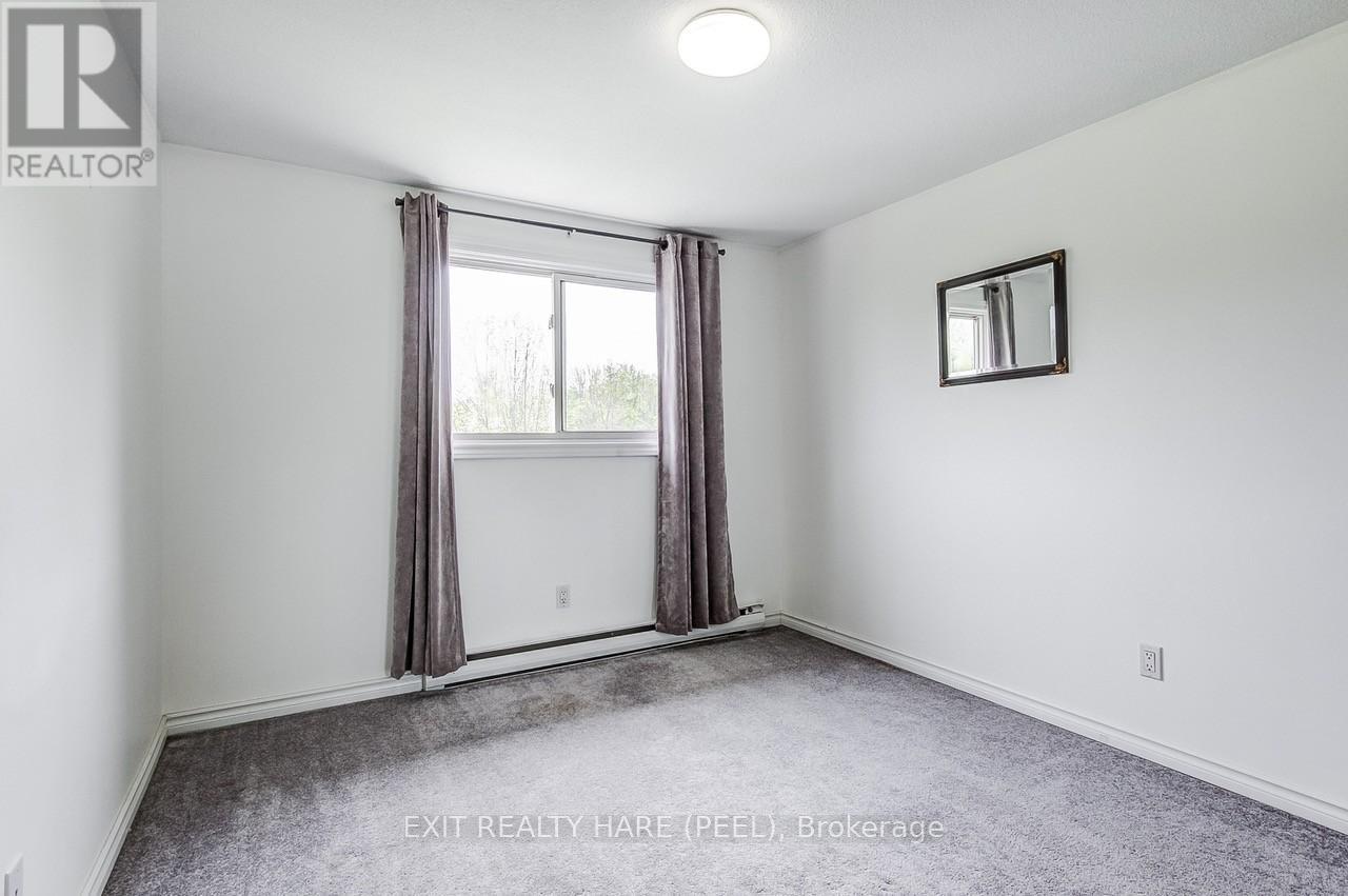 34 Kingham Road, Halton Hills, Ontario  L7J 1S4 - Photo 23 - W13209010