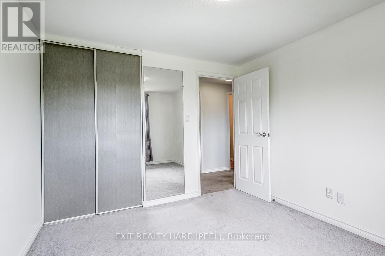 34 Kingham Road, Halton Hills, Ontario  L7J 1S4 - Photo 24 - W13209010