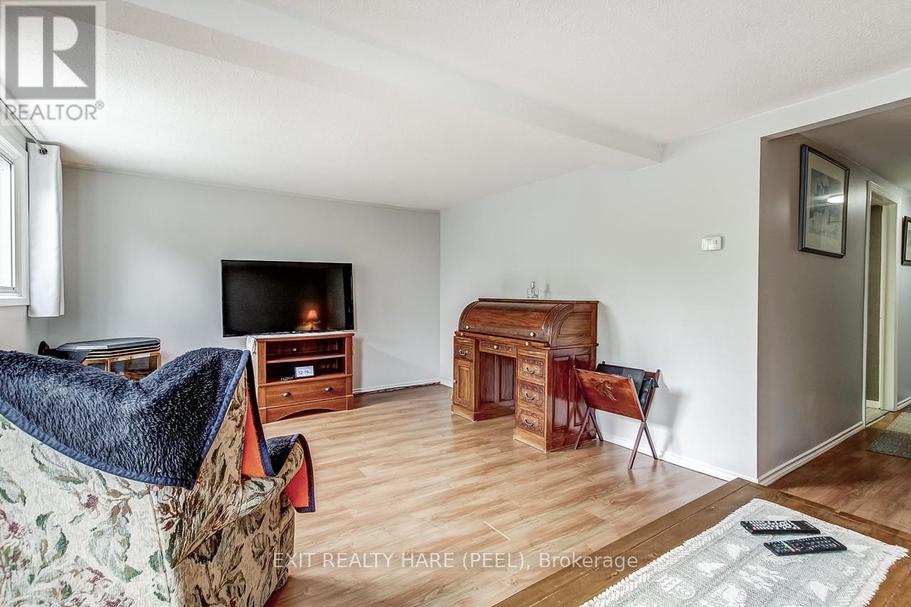 34 Kingham Road, Halton Hills, Ontario  L7J 1S4 - Photo 30 - W13209010
