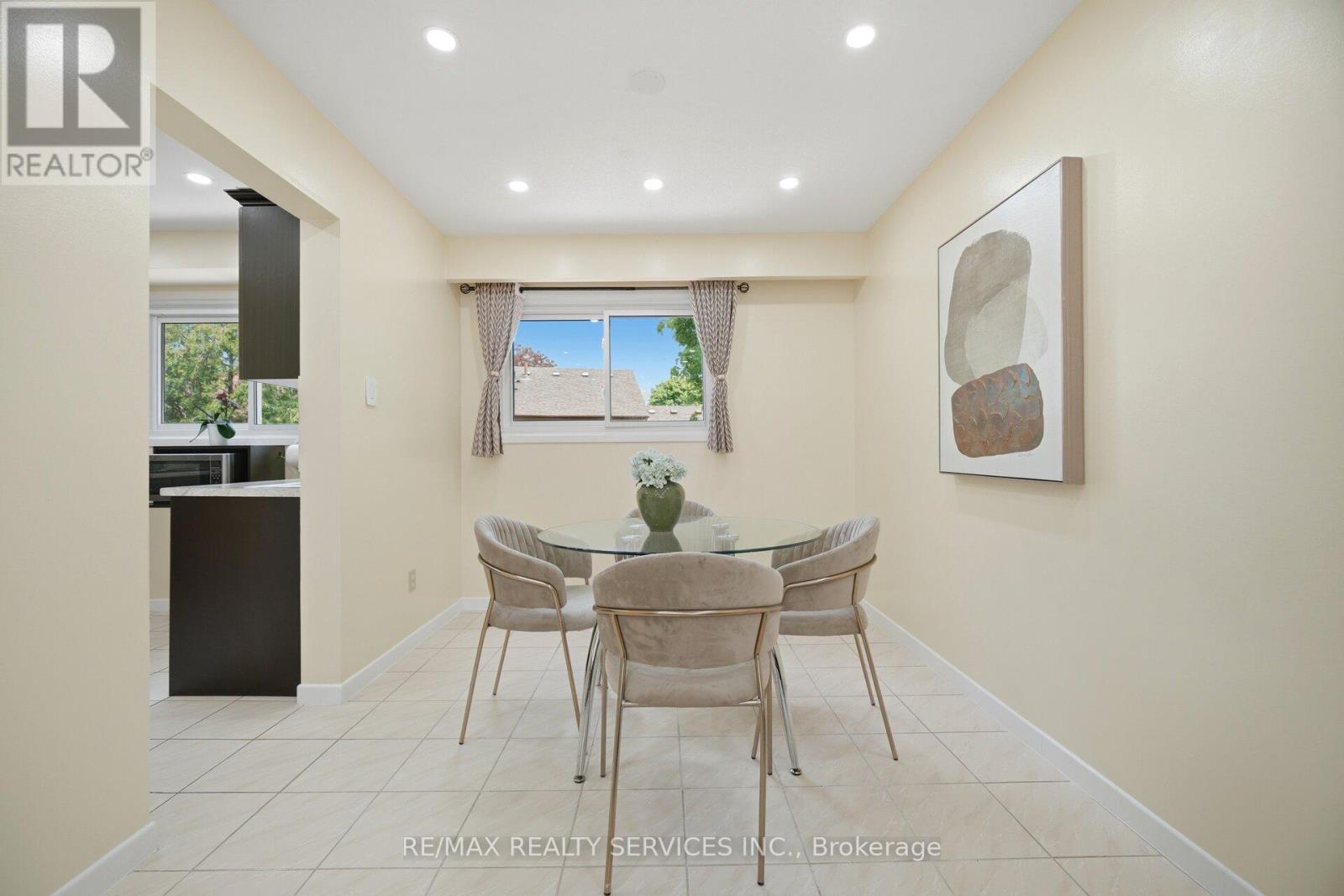 20 Rushmore Crescent, Brampton, Ontario  L6Z 1R2 - Photo 17 - W13209014