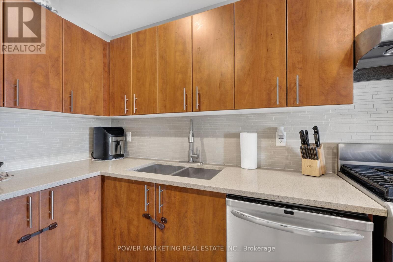 551 Louis Toscano Drive, Ottawa, Ontario  K4A 0A8 - Photo 15 - X13209110