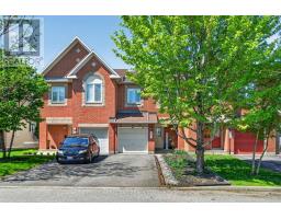 551 LOUIS TOSCANO DRIVE, Ottawa, Ontario