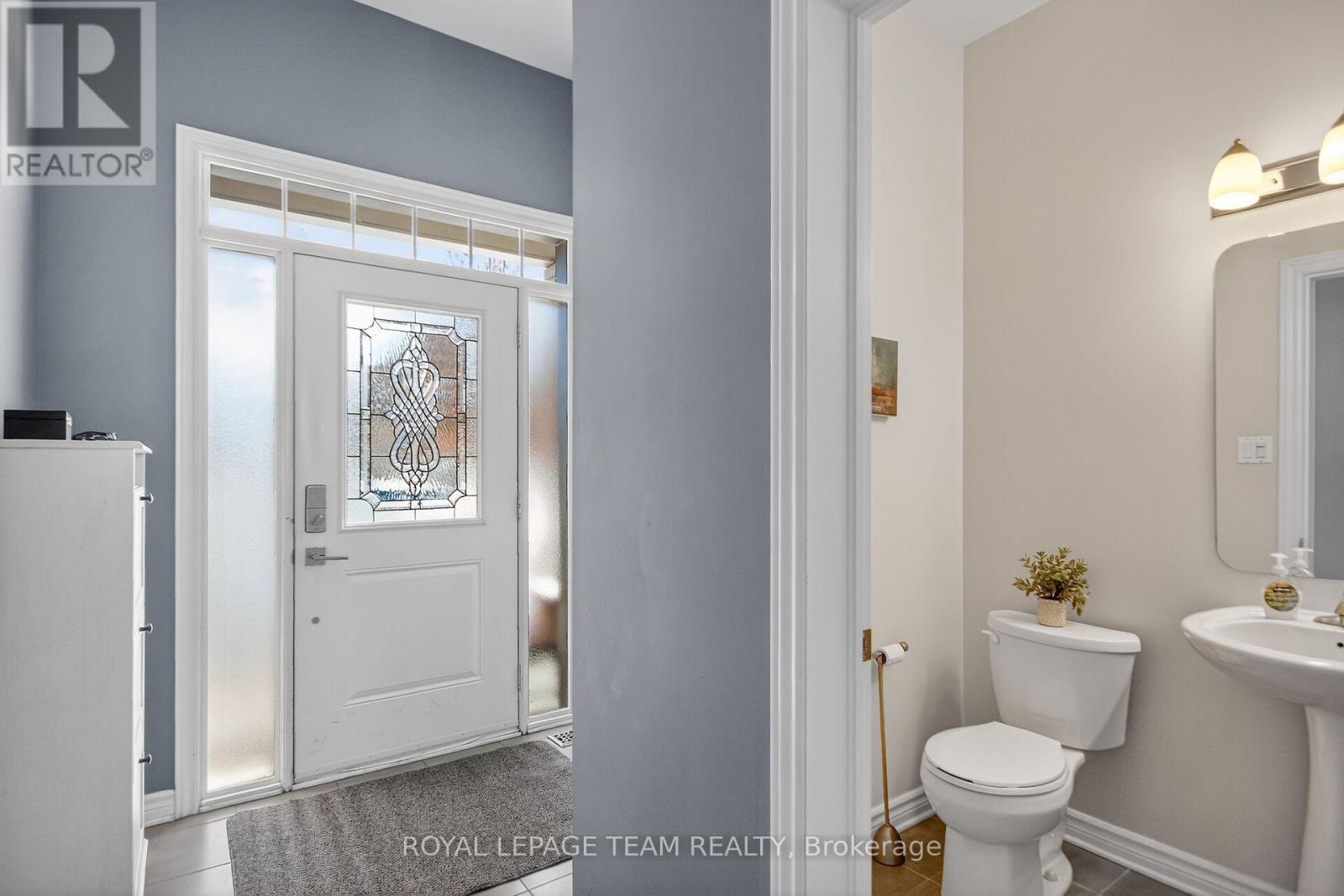 1591 Carronbridge Circle, Ottawa, Ontario  K2M 0G5 - Photo 3 - X13209428