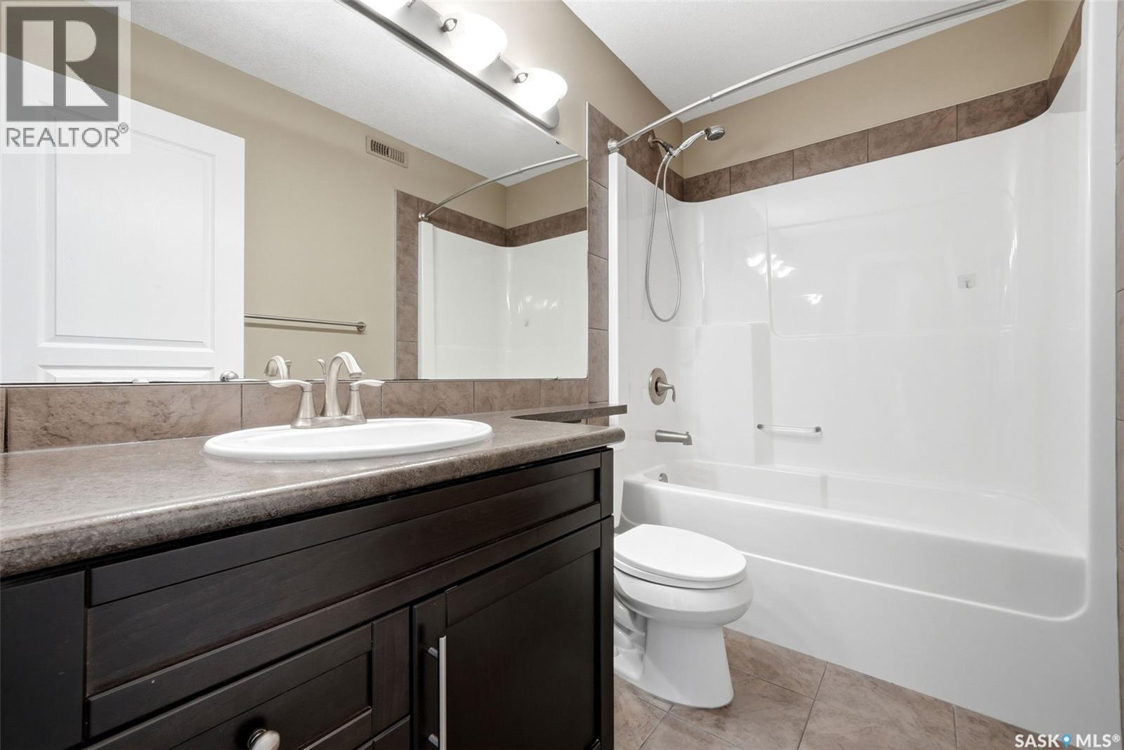 3354 Green Moss Lane, Regina, Saskatchewan  S4V 1P2 - Photo 21 - SK037435