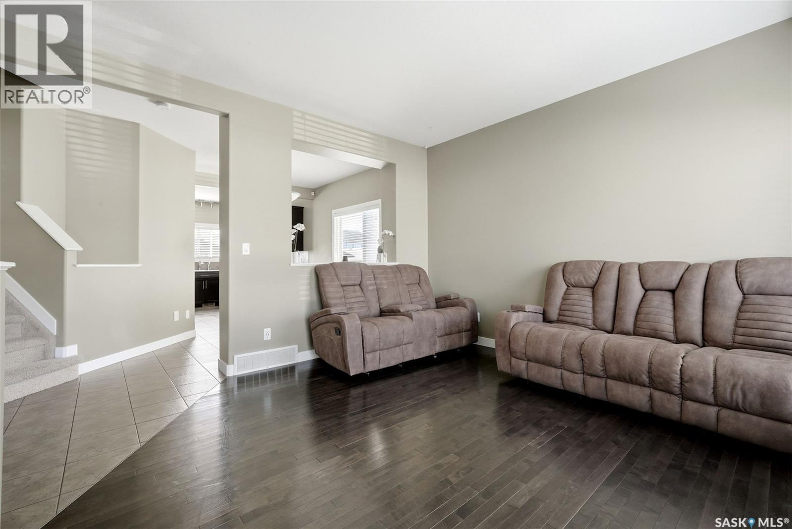 3354 Green Moss Lane, Regina, Saskatchewan  S4V 1P2 - Photo 6 - SK037435