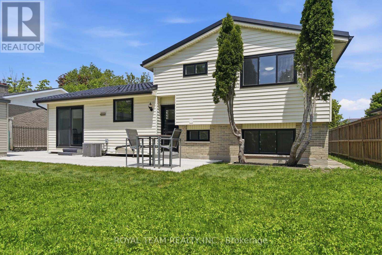 653 Steeplechase Drive, London South, Ontario  N6J 3P3 - Photo 48 - X13208918