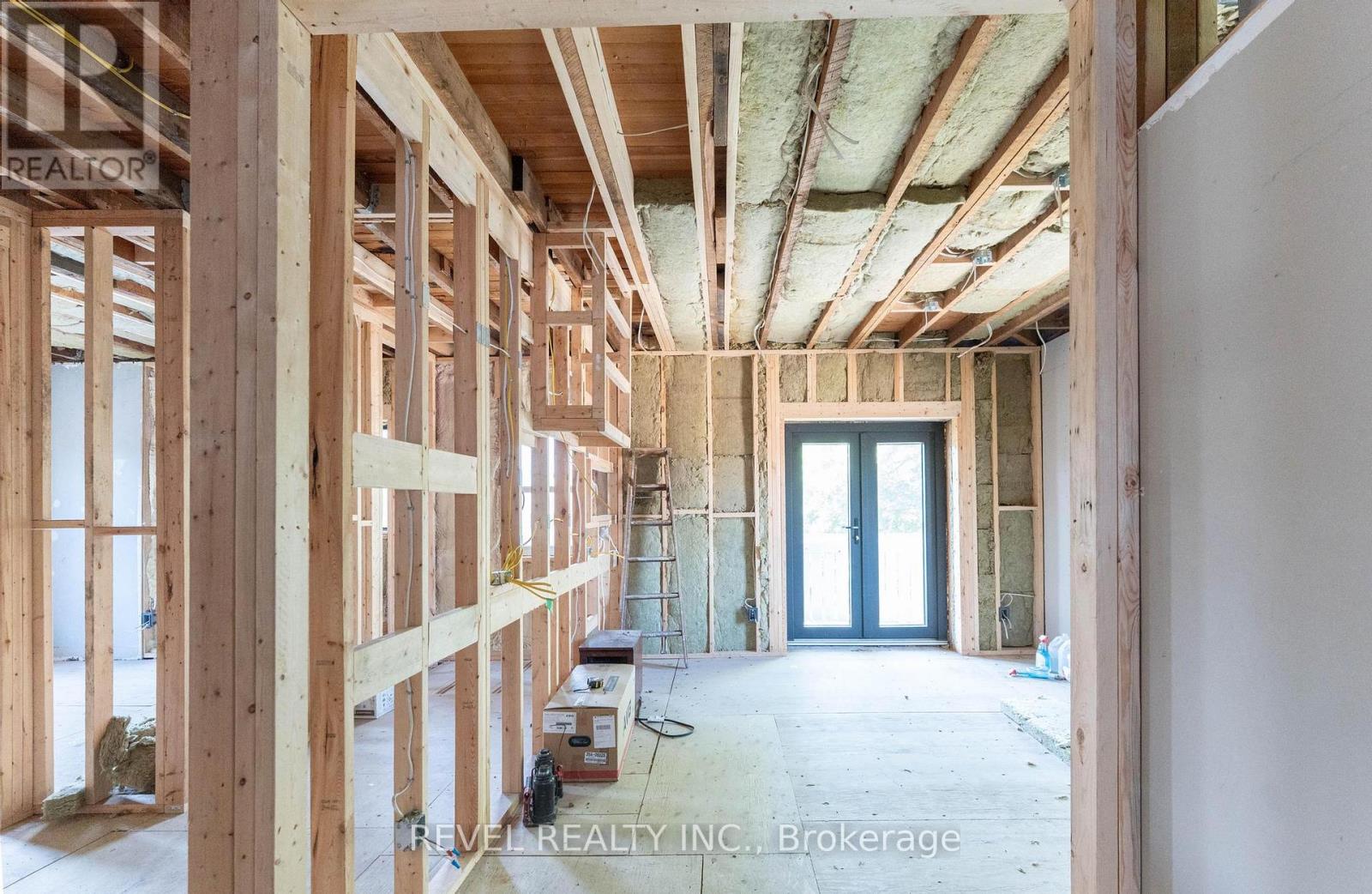 822 Main Street E, Hamilton, Ontario  L8M 1L6 - Photo 24 - X13209002