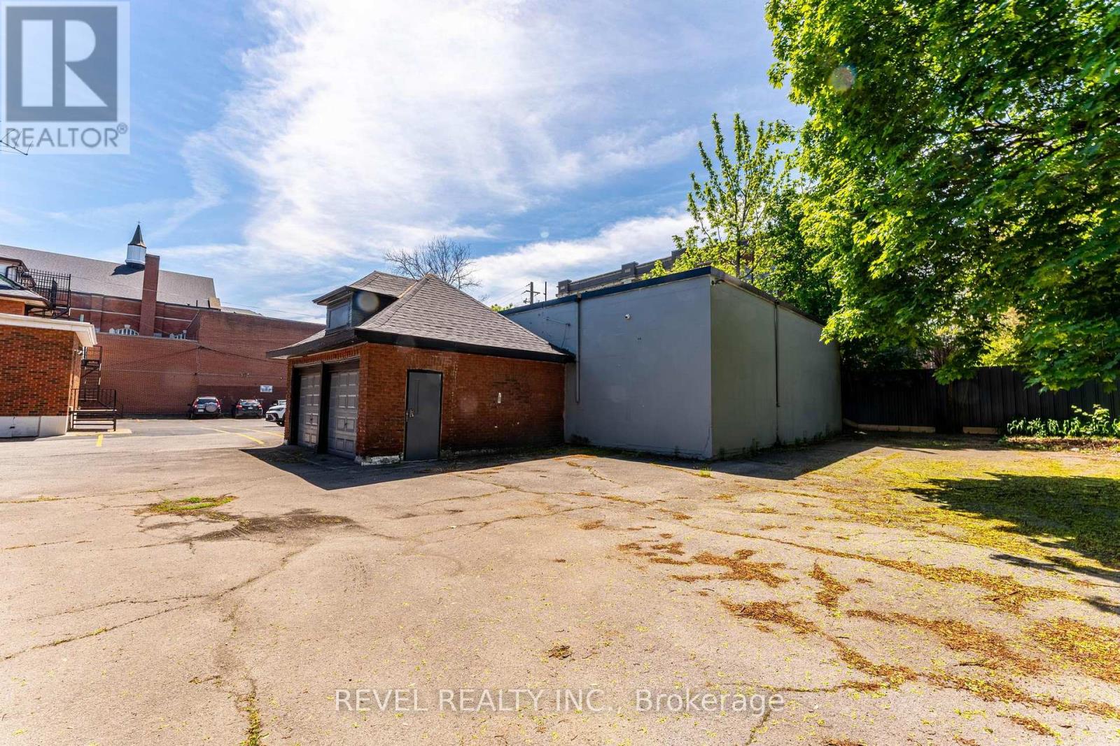 822 Main Street E, Hamilton, Ontario  L8M 1L6 - Photo 46 - X13209002