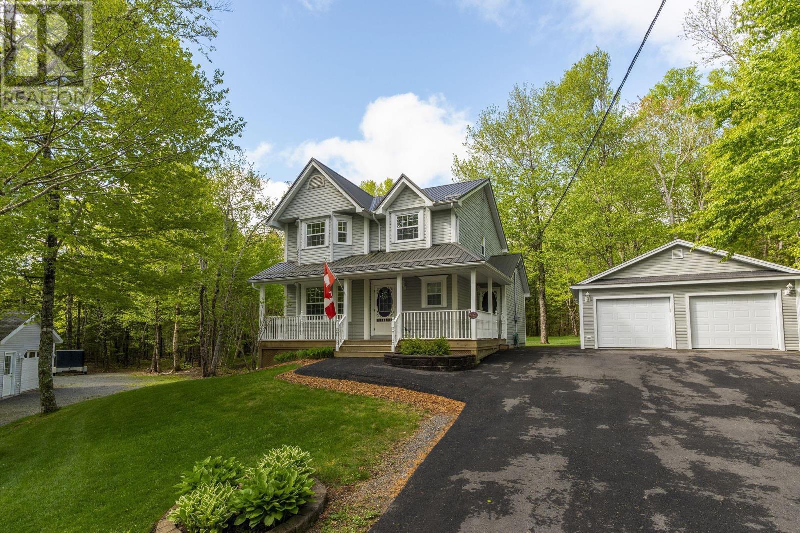 44 Tattenham Crescent, Hammonds Plains, Nova Scotia