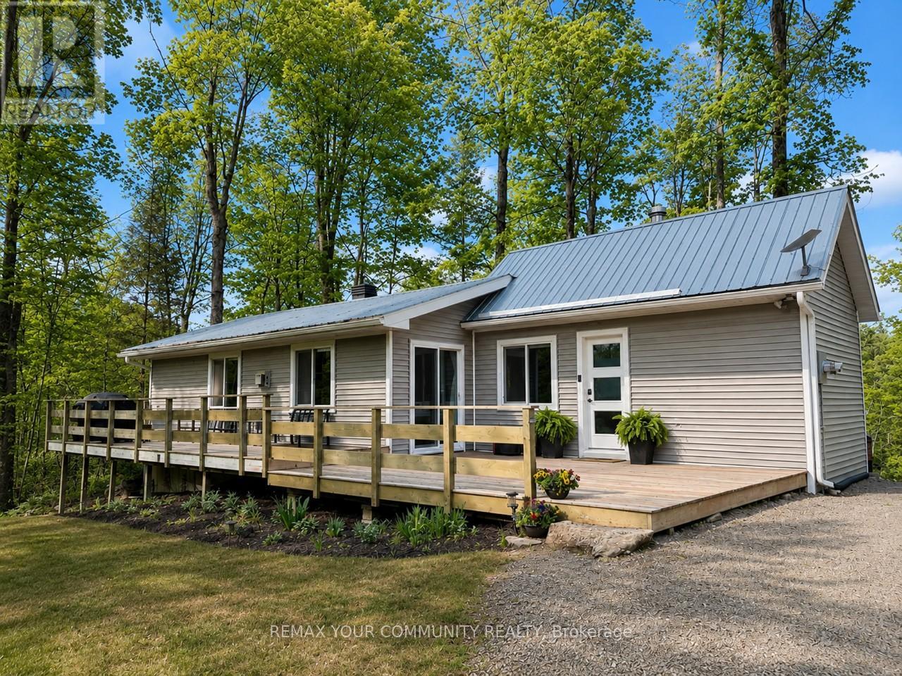 1534 SALERNO LAKE ROAD, Highlands East, Ontario