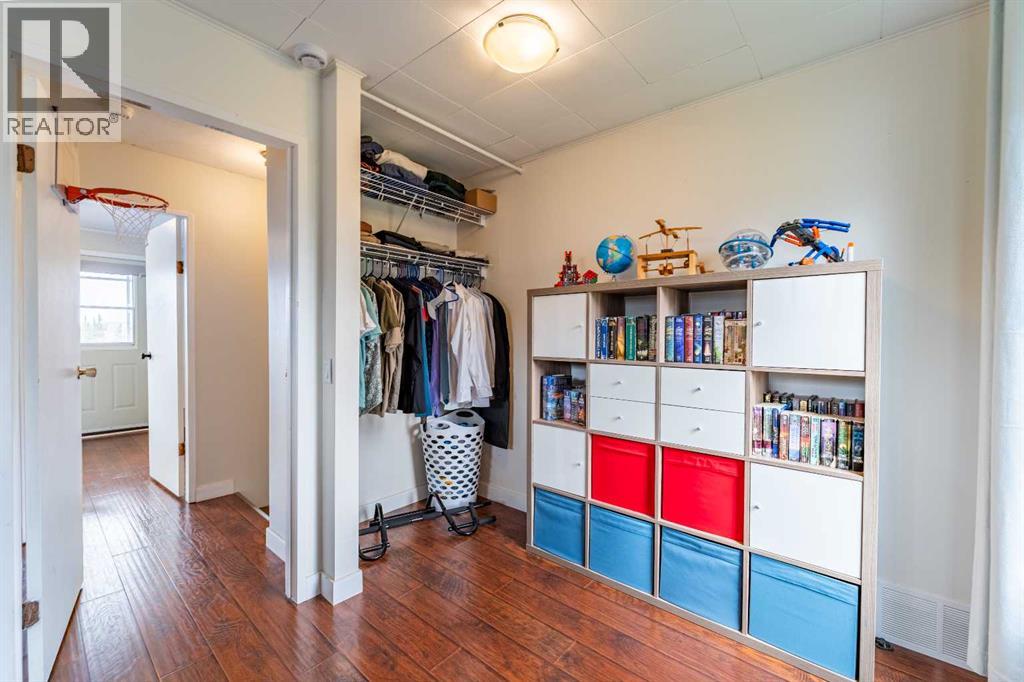 370 16 Avenue, Diamond Valley, Alberta  T0L 2A0 - Photo 40 - A2309248