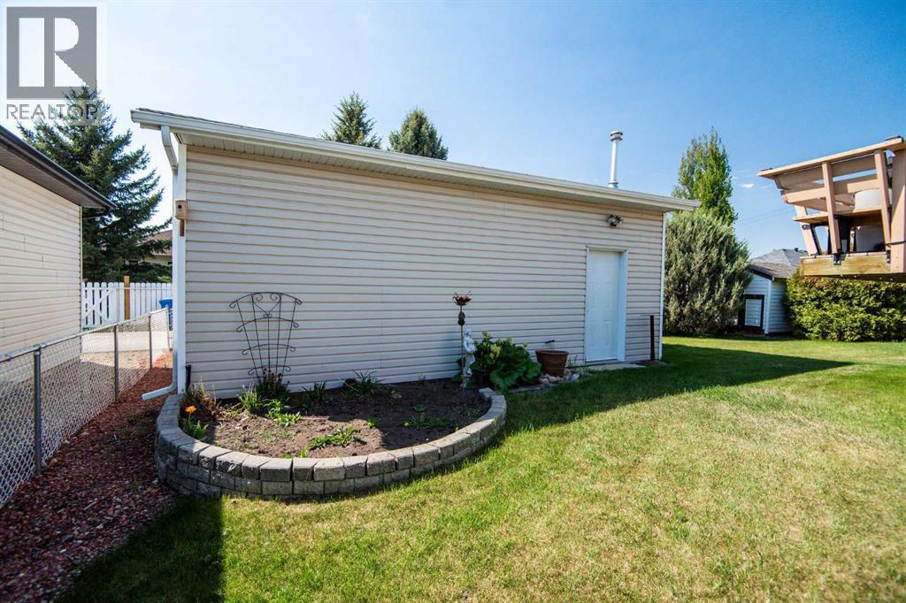 4318 60 Avenue, Innisfail, Alberta  T4G 1L2 - Photo 39 - A2315524