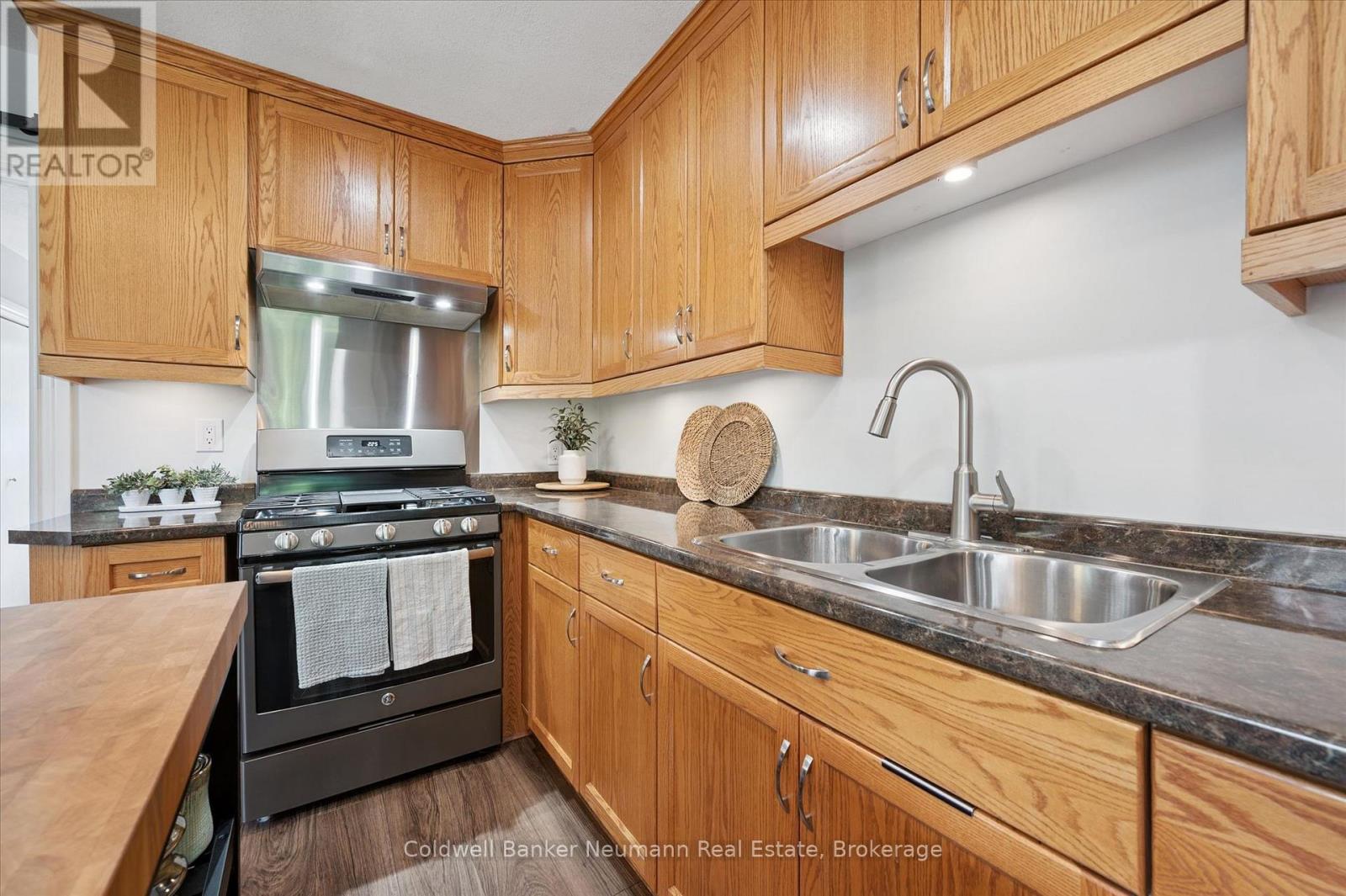 61 Johnston Street, Guelph, Ontario  N1E 5T5 - Photo 11 - X13209392