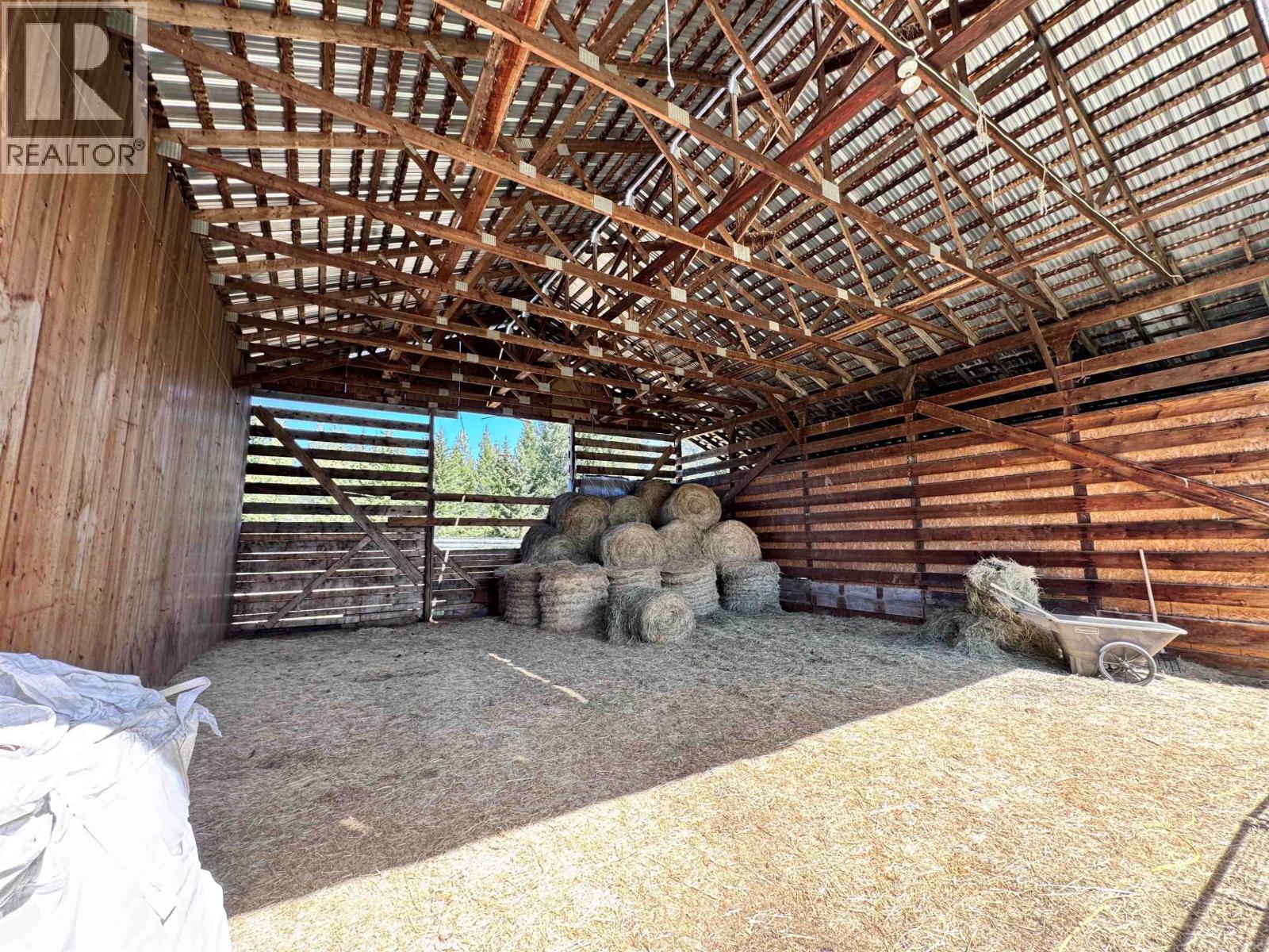 4485 Trip Road, 100 Mile House, British Columbia  V0K 1M0 - Photo 28 - R3129254