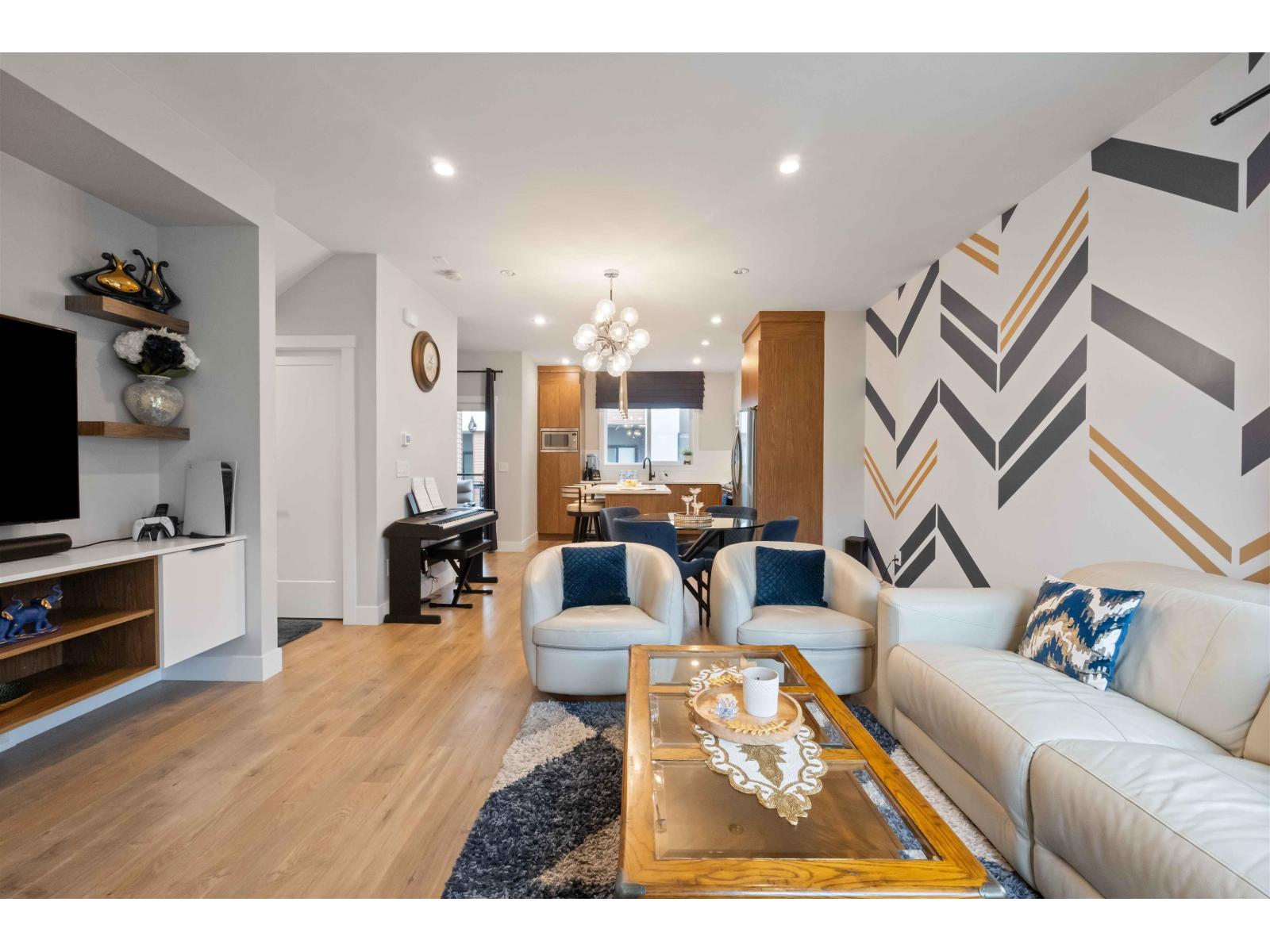 22 1639 162 Street, Surrey, British Columbia  V4A 4Y1 - Photo 4 - R3129123