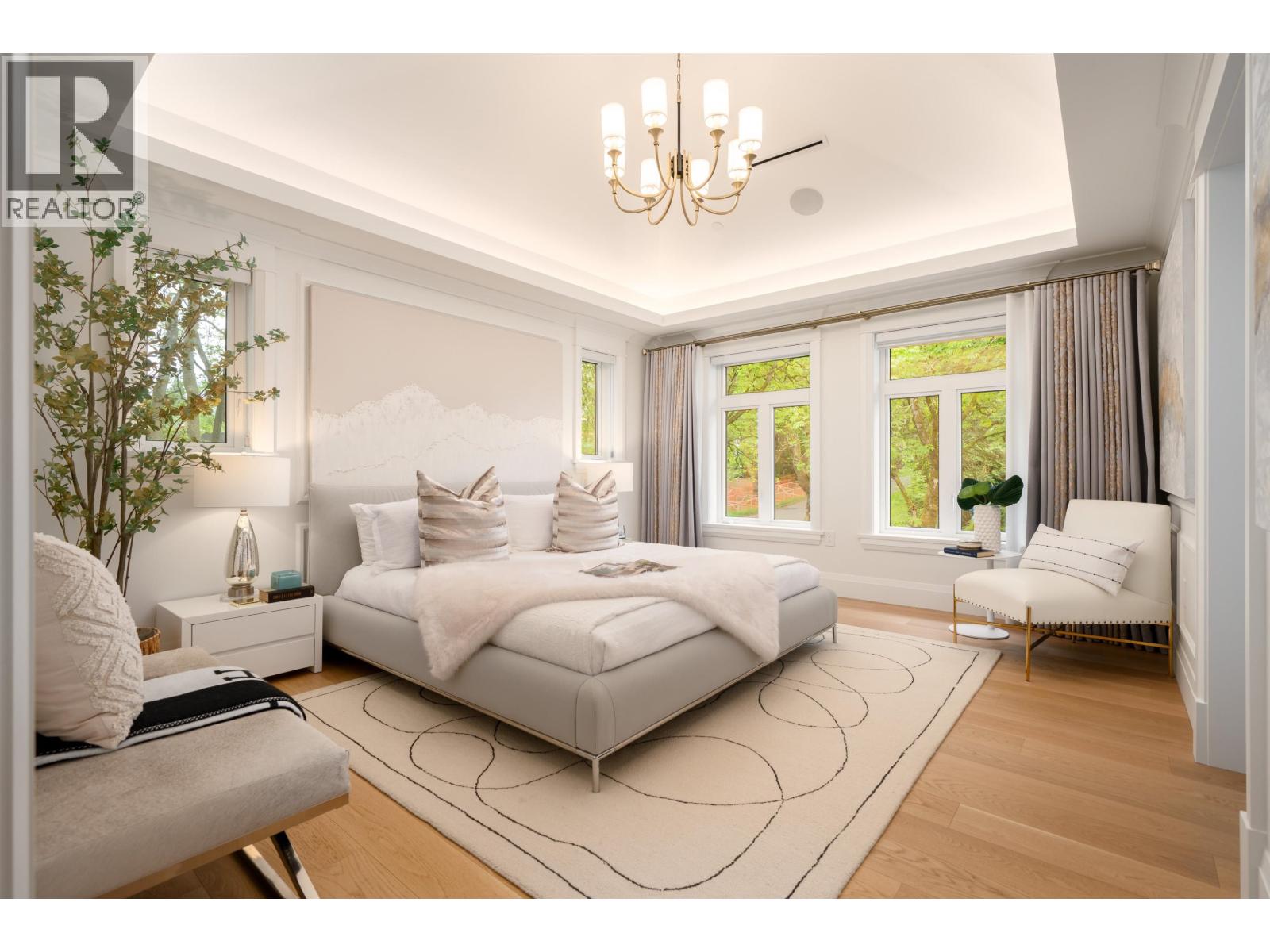 Listing Picture 14 of 40 : 5188 YEW STREET, Vancouver / 溫哥華 - 魯藝地產 Yvonne Lu Group - MLS Medallion Club Member