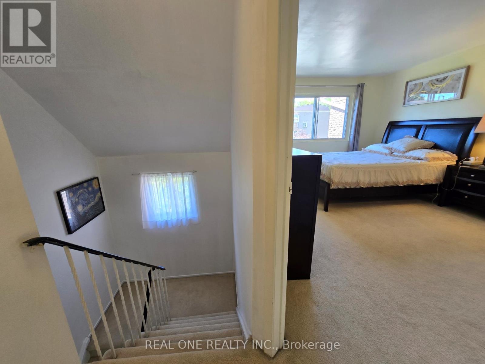 174 Rusty Crestway, Toronto, Ontario  M2J 2Y6 - Photo 28 - C13208108