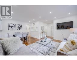 71 VAUXHALL DRIVE, Toronto, Ontario