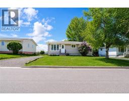 168 Virginia, Dieppe, New Brunswick